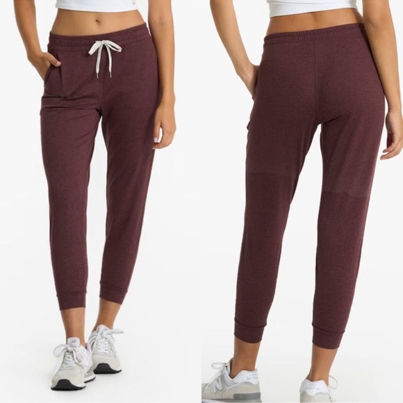 Women's Vuori Performance Joggers in Heather Ruby size XS - Picture 1 of 6